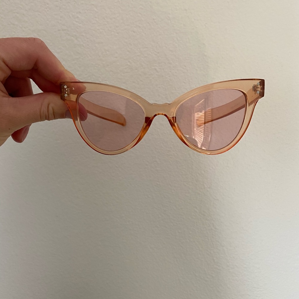 Pink tinted cat eye Sunglasses